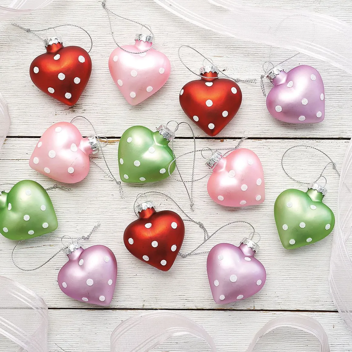 Glass Heart Dots Ornaments